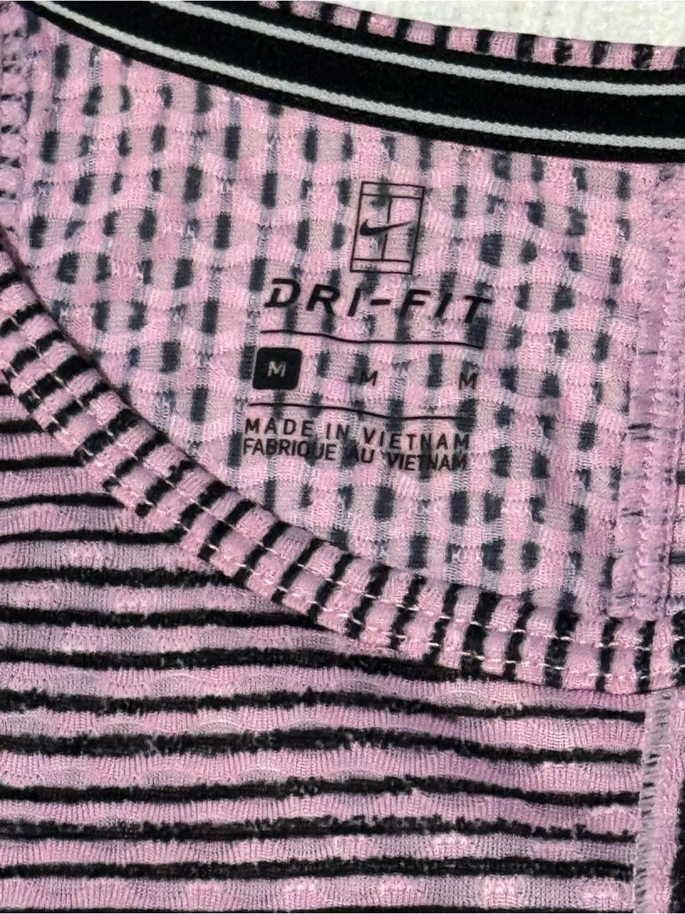 Nike Dri-Fit Tank Top / Pink & Black / Medium